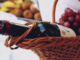 Вино в законе или тот самый случай, когда Дионис и Фемида заодно Вино в законе или тот самый случай, когда Дионис и Фемида заодно