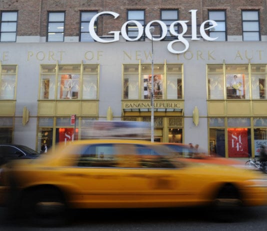 Карьера на ощупь: удивительная история слепого юриста Google