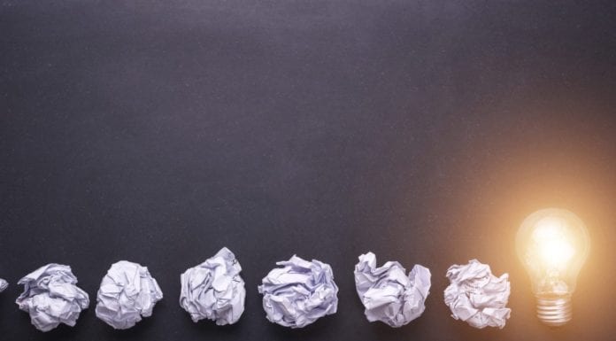 С места в карьеру