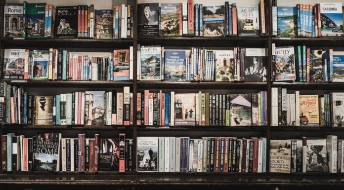 Книголюбам на заметку: 8 захватывающих книг о юристах