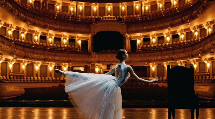 Театральные премьеры, которые стоит посетить Театральные премьеры, которые стоит посетить